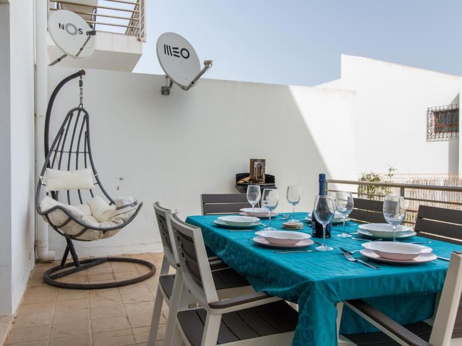 Rainbow House - Sea View & Pool & Garage & Garden & Albufeira 빌라 외부 사진