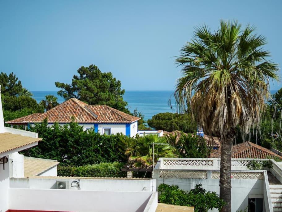 Rainbow House - Sea View & Pool & Garage & Garden & Albufeira 빌라 외부 사진